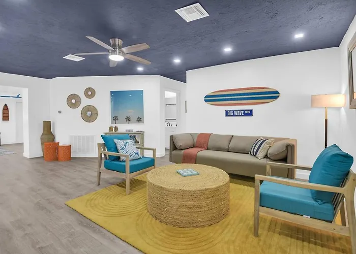 Surfs Up - 4 Bdrm House W Pool