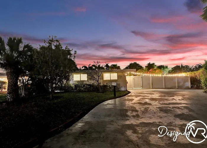 Renovated Home Wheated Pool Bbq